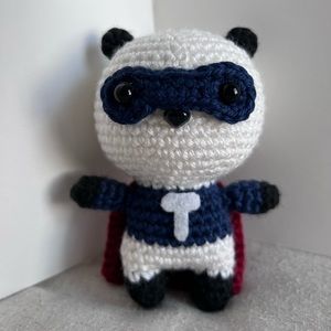 Amirugumi Crochet Panda Superhero